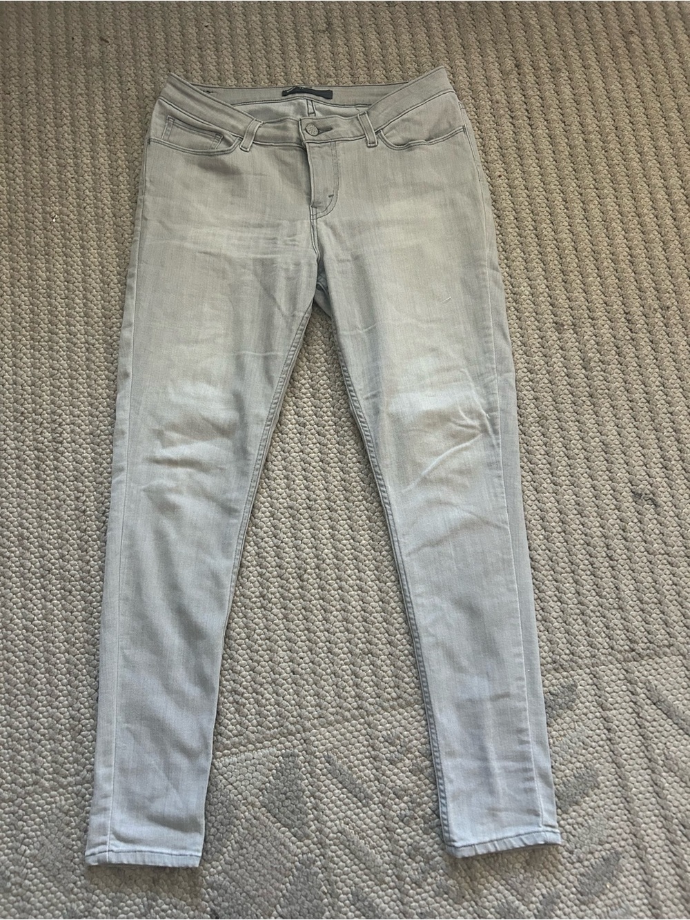 Levi's Light Gray Skinny Jeans - Women's